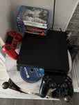 PS 4 slim 500 GB + 2 manete + 7 jocuri