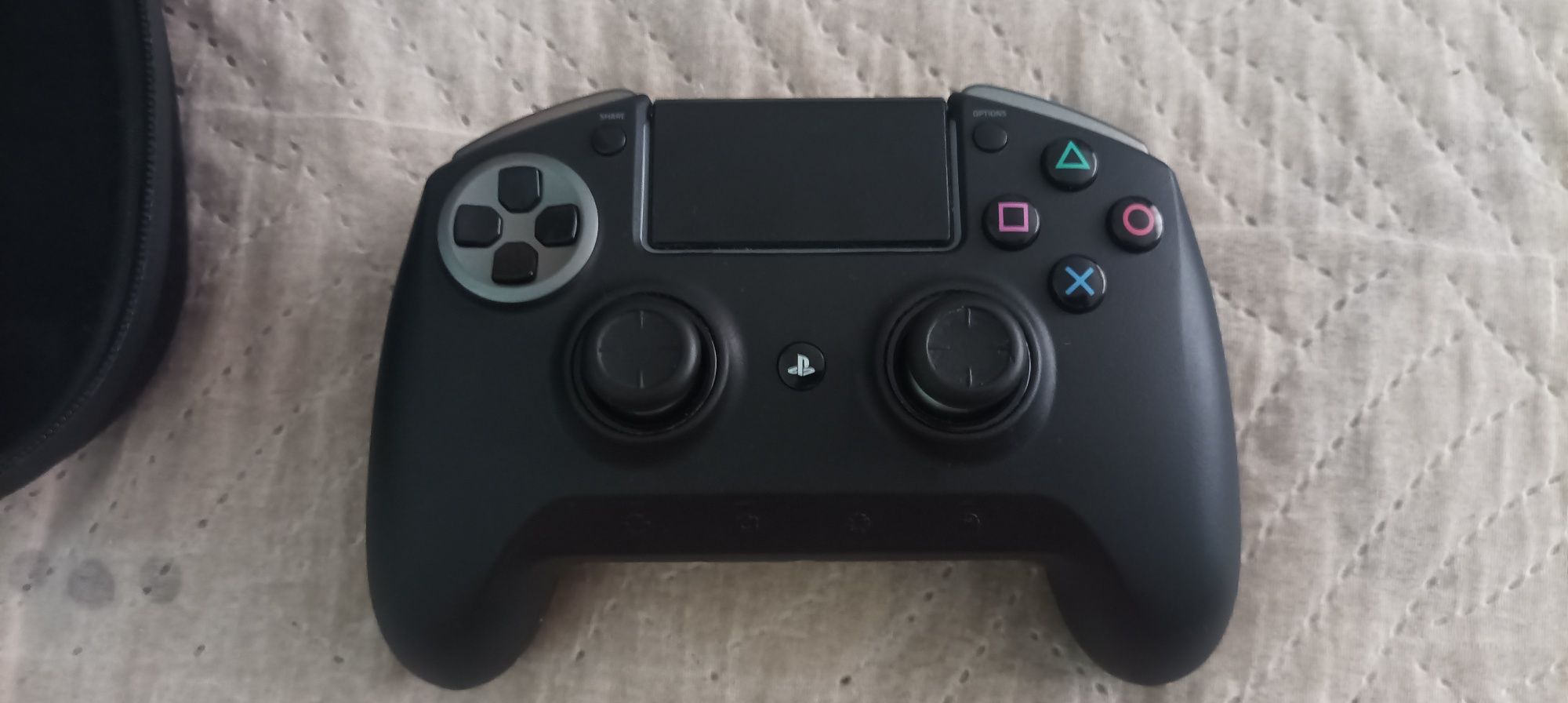 Контролер Razer Raiju Ultimate СЪОБЩЕНИЕ САМО ТУК!
