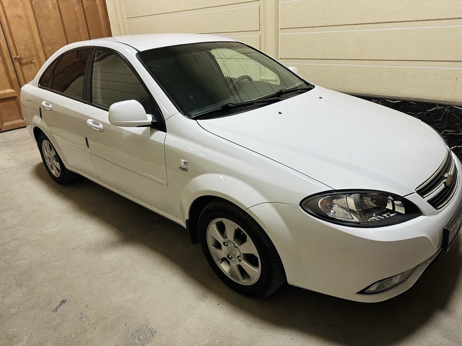 Chevrolet Gentra avtomat