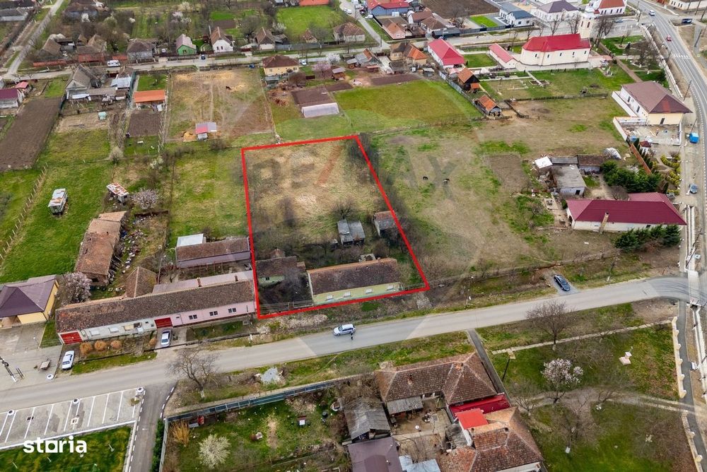 Teren + casa cu potential in centrul loc. Galsa, fs- 30m