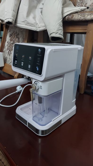 Продам кофемашину