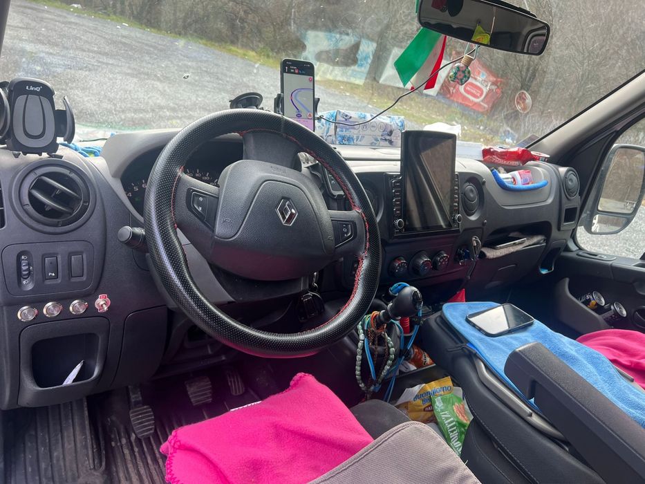 Autoplatformă Renault Master 3