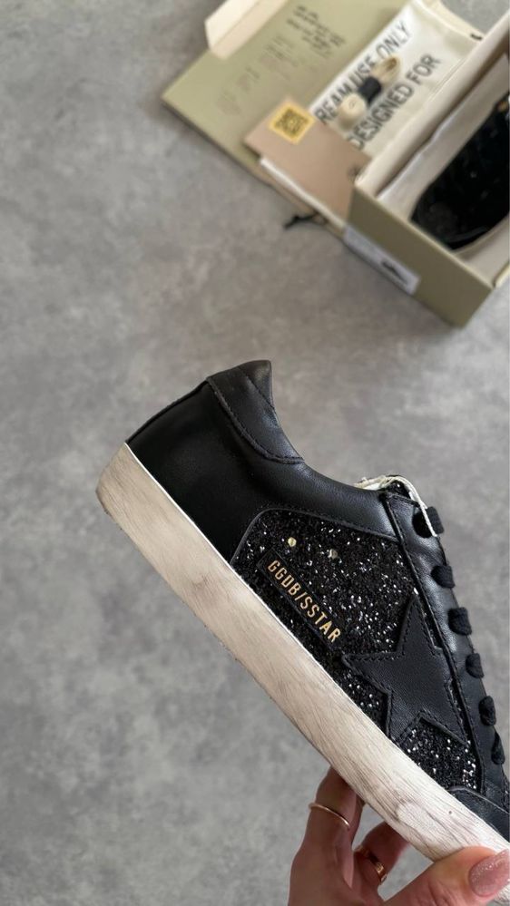Adidasi Golden Goose Noi din piele !!! Marimi 36/40 !!!