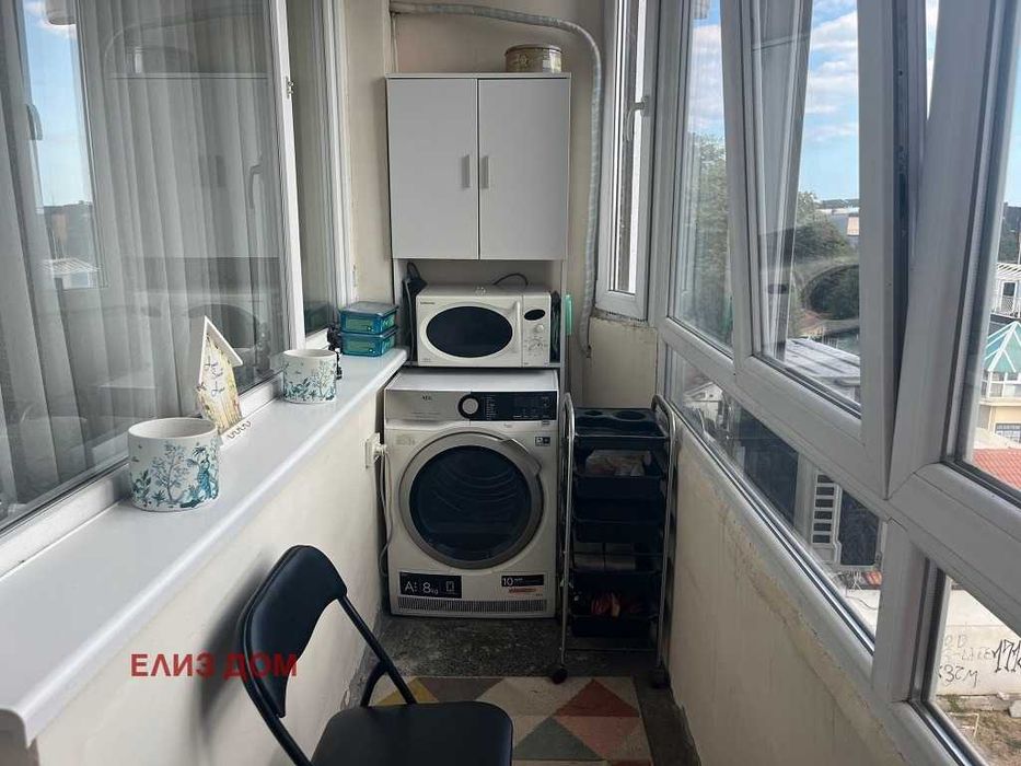 Продава се Тристаен апартамент в Варна, Младост 1 - 72 кв.м за 2581 €/кв.м - Снимка #12