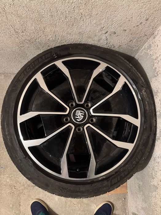 Оригинални джанти порше тайкан 20 цола Porsche taycan