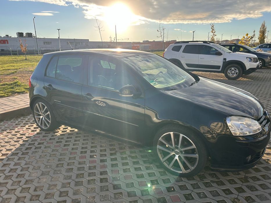 VW GOLF V 2008, 1.4 TSI 140 CP + set caucicuri noi