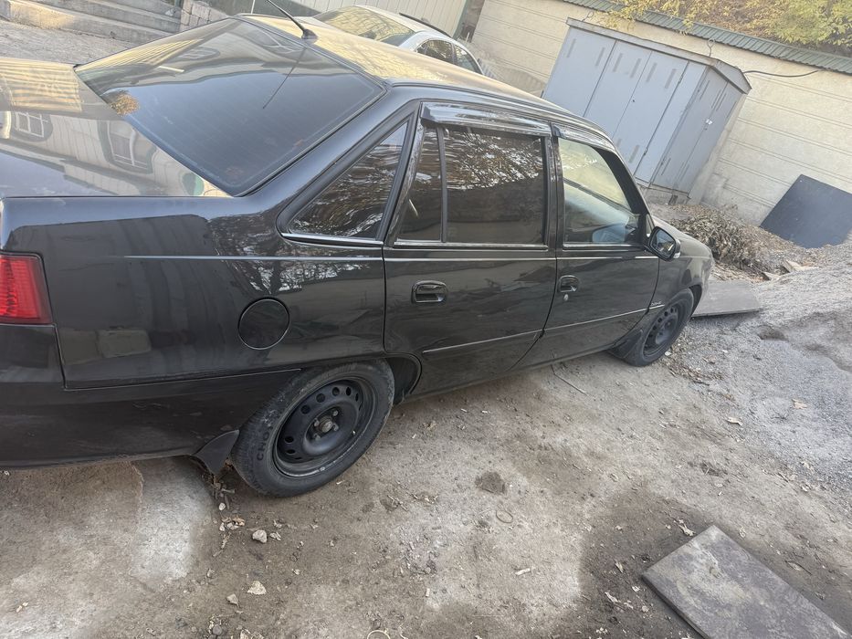 Nexia 2 1.6 donc srochna ishi yoq tayor moshina