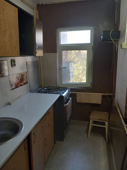 Vând apartament 2 camere cf 2