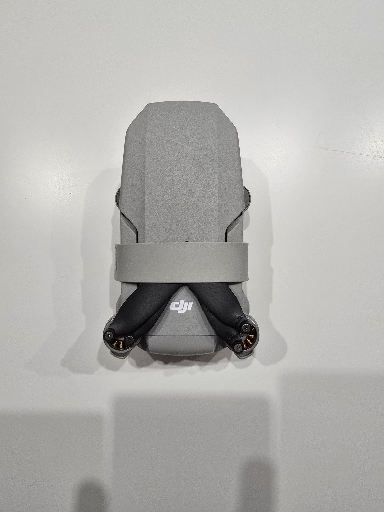 DJI Mini 2 Fly More Combo + 4-та батерия