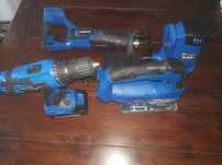Vând set scule de mână Hyundai pe acumulator