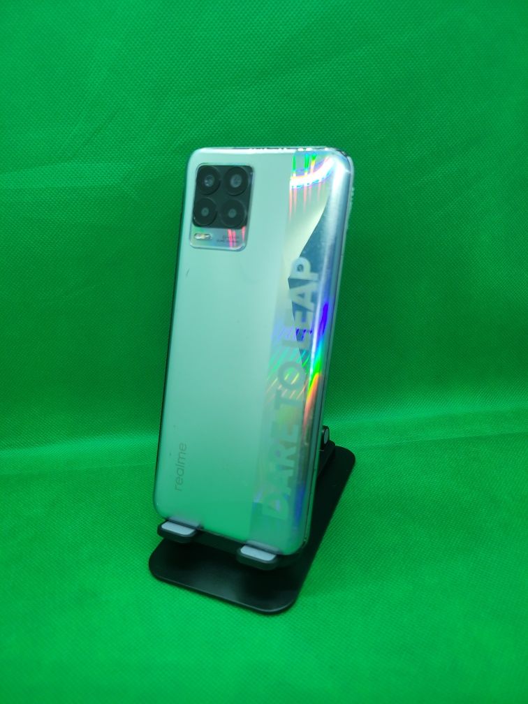 Realme 8 soyiladi