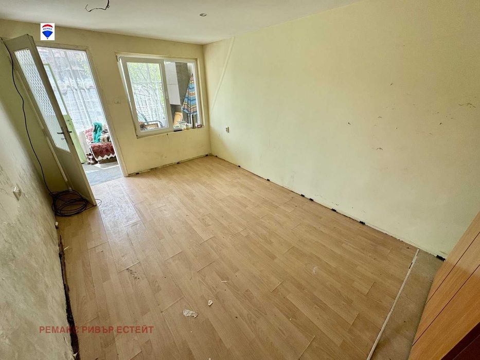 Продава се Къща в с. Николово, Област Русе - 80 кв.м за 1032 €/кв.м - Снимка #7