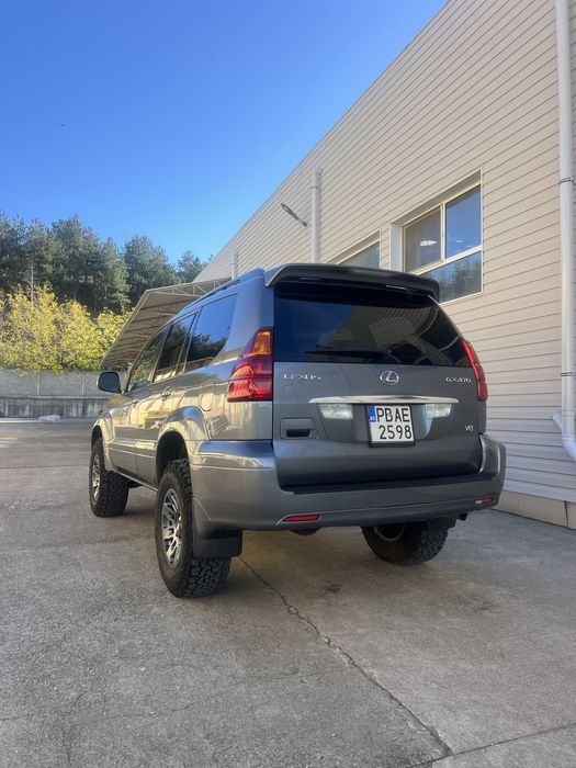 Lexus gx470 , land cruiser v8