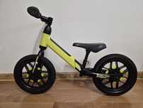 Bicicleta de ecilibru fara pedale qPlay, lumini  LED + Casca
