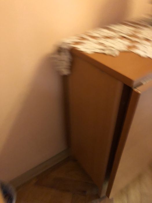 Masa extensibila pliabila 4/6 persoane ca nou.