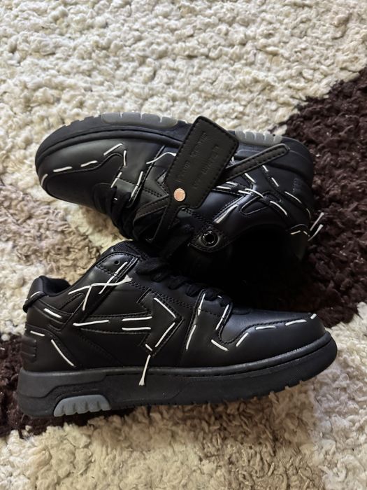 Off White out of Office Stiching