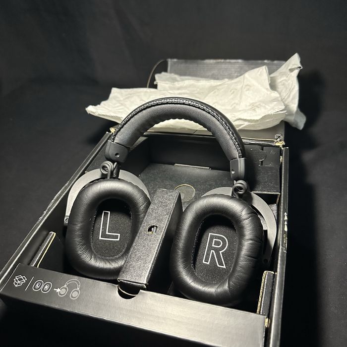 Logitech g pro x 2 lightspeed wireless.