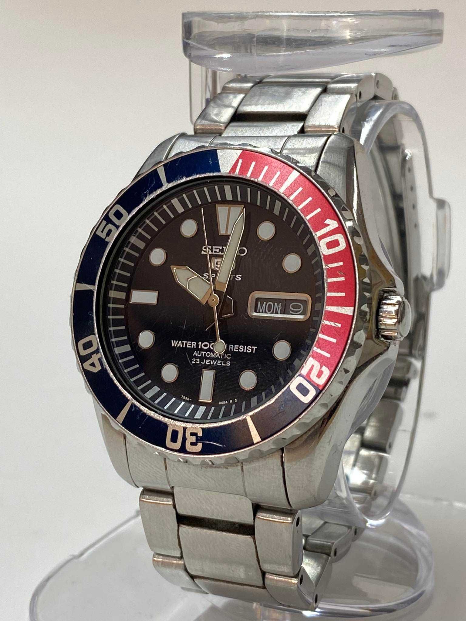 Автоматичен Часовник SEIKO 5 SPORTS