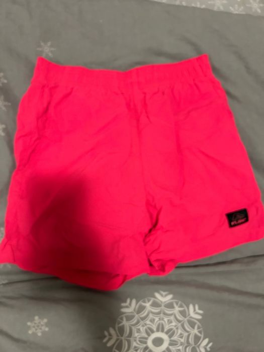 Къси спортни панталонки “Flair”