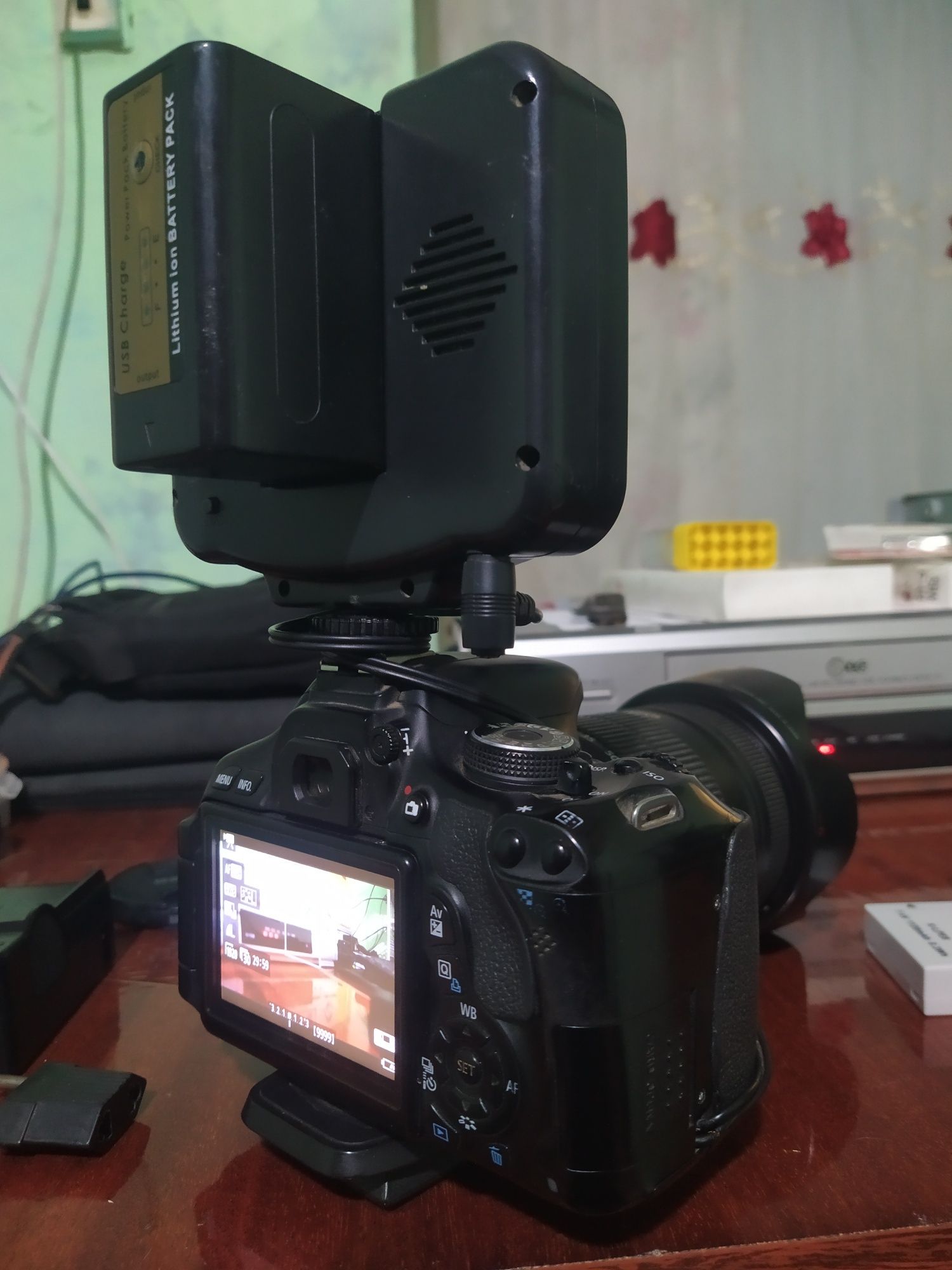 Canon 600d sotiladi