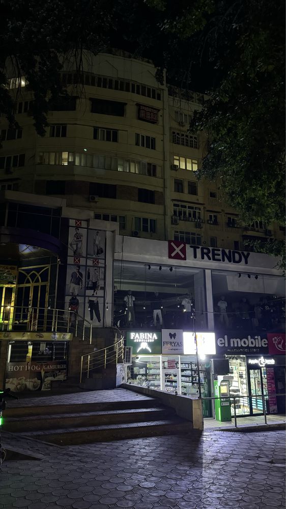 Gangada 3xona 4xona qlingan dom 90m2 8-etaj