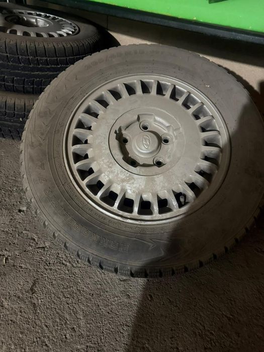 Шины зимние с титановыми дисками