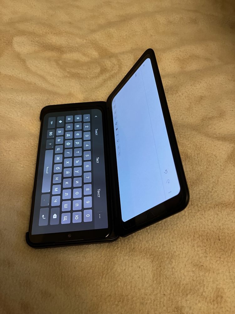LG G8X THINQ™ Dual screen телефон с двоен екран Fold
