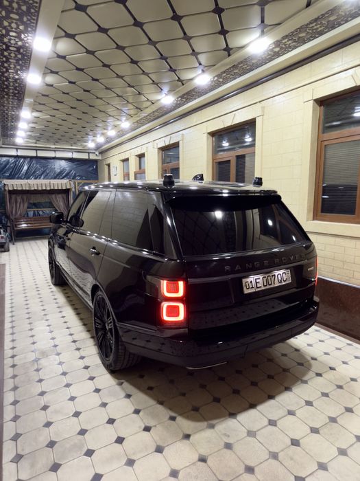 Range Rover autobiography