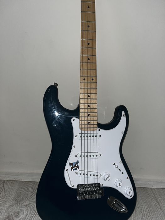 Електрическа китара НОВА