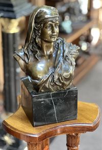 Statuetă Bronz *** vintage / antic / vechi / retro ***