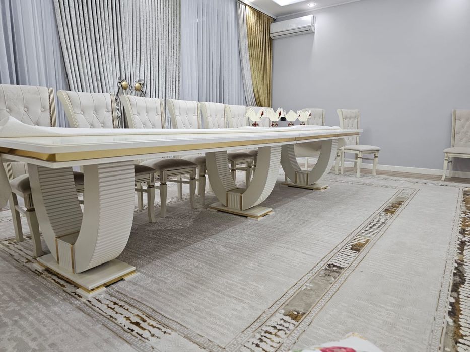 Стулья,Стол 4м-1,20м