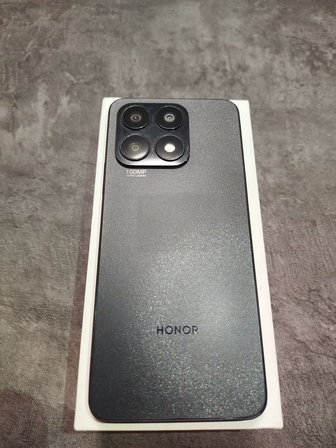 Honor x8a 4/128 GB