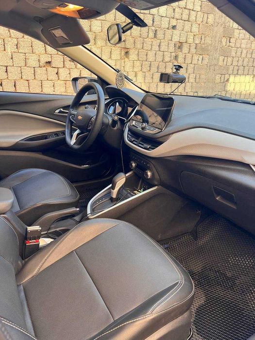 Chevrolet Onix Premer 2