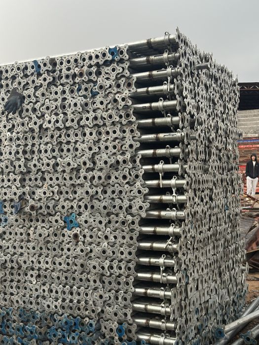 Аренда и продаж новых и б/у струбцин,фанер,балки,леса,опалубки,