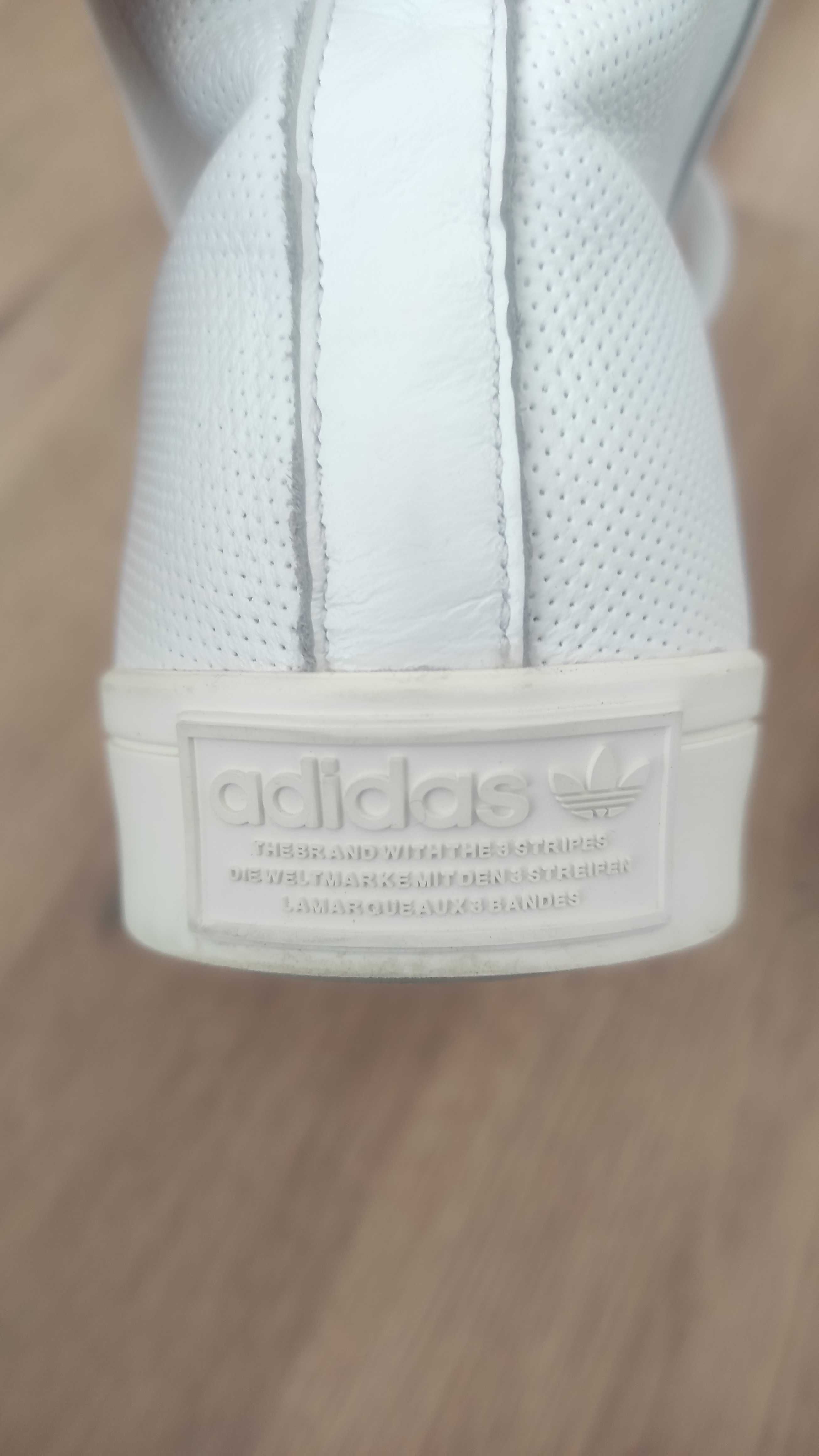 Мъжки кецове Adidas courtvantage