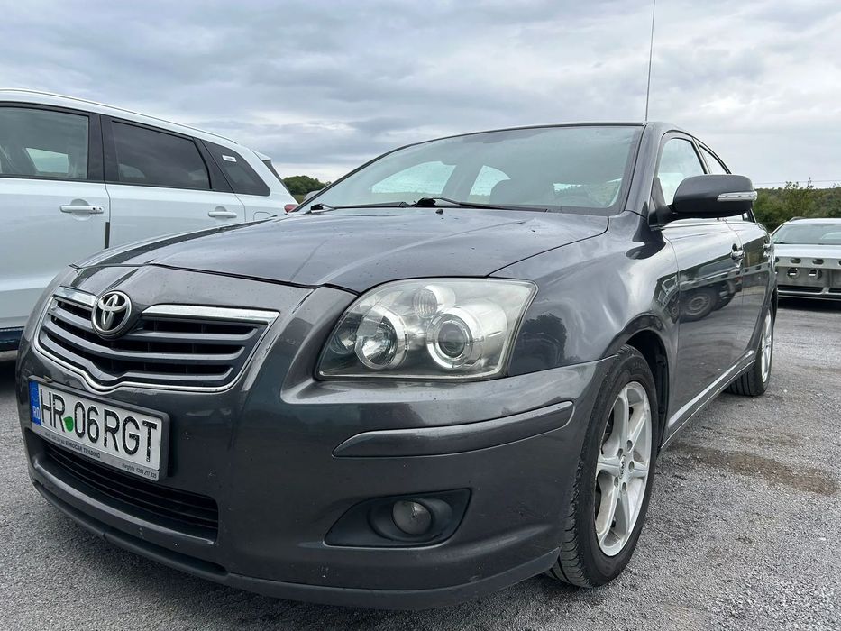 Toyota Avensis Toyota Avensis 2,2 Diesel 150 CP Unic Proprietar