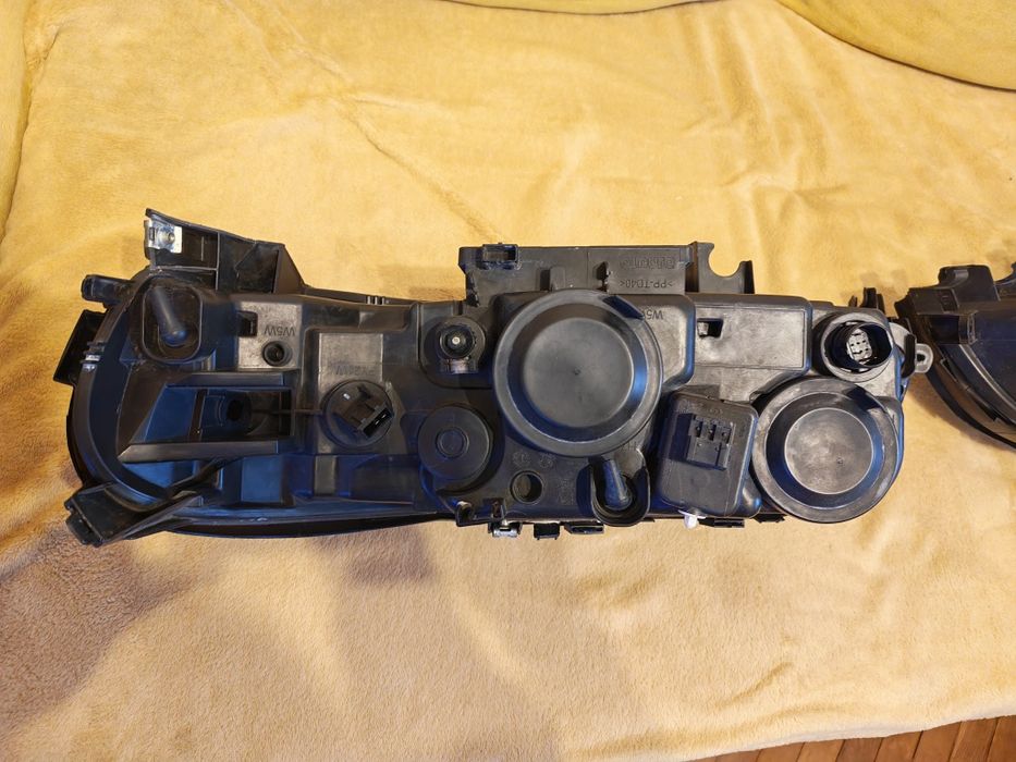 Фарове за Volvo S60 V70 XC70 350лв