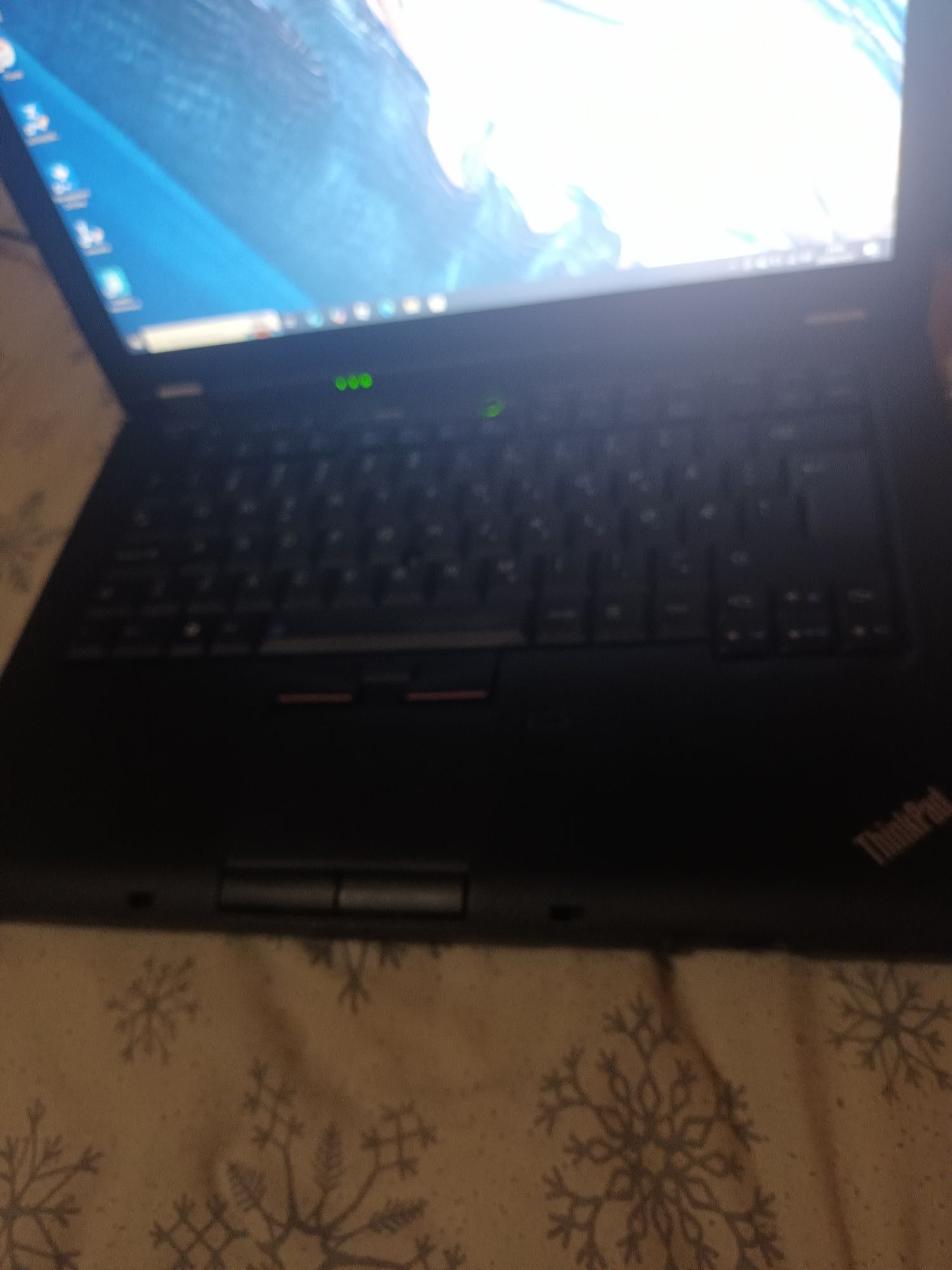 Vând schimb laptop Lenovo t410