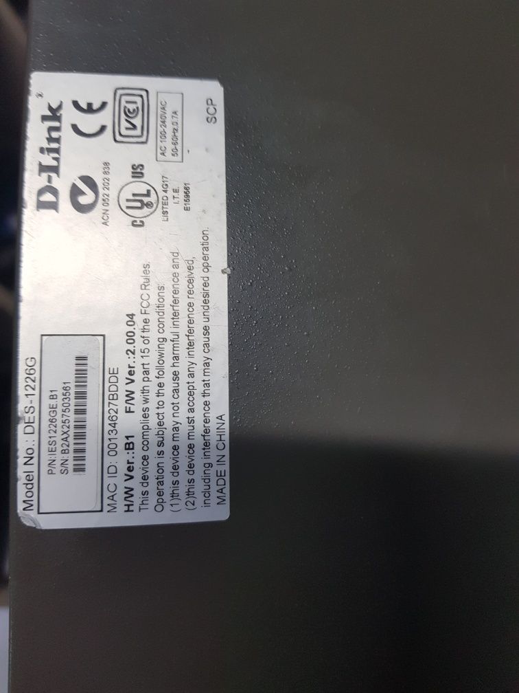 Switch 26 port D-Link DES-1226G