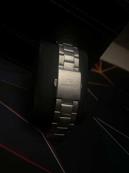 Часы Casio Edifice