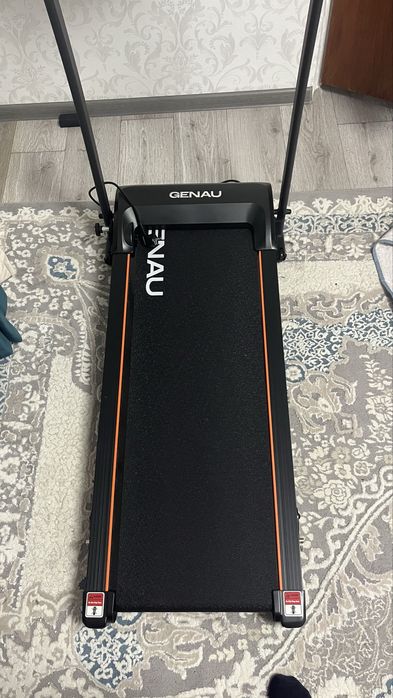Беговая дорожка новая