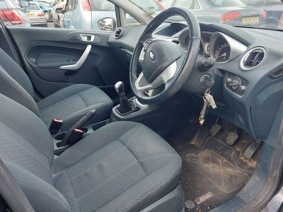 Stop stanga spate Ford Fiesta 6 2011 HATCHBACK 1.25 L