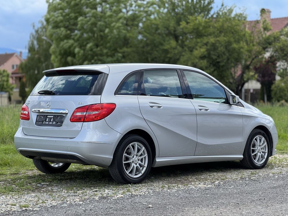 Mercedes B-Classe B180 CDI - 2014 - diesel - Navi / Klima / Senzor