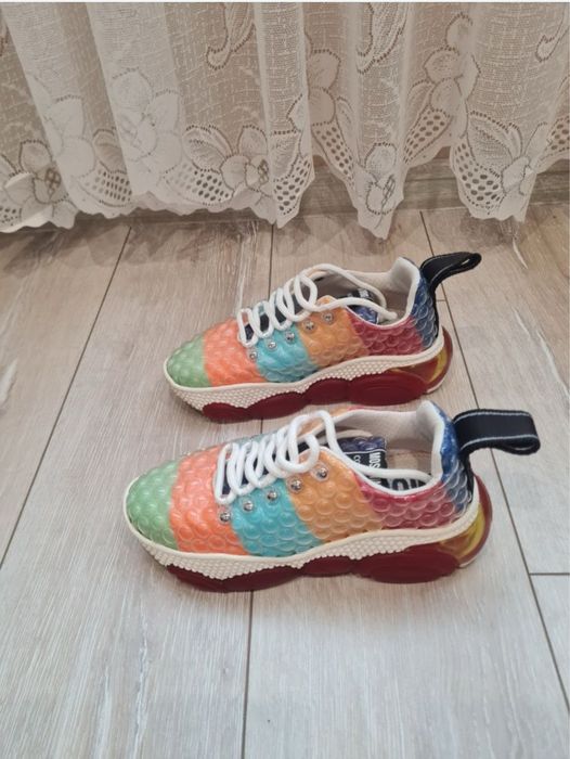 Маратонки/сникърси Moschino номер 36