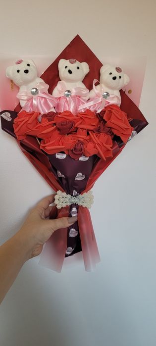 Aranjament trandafiri