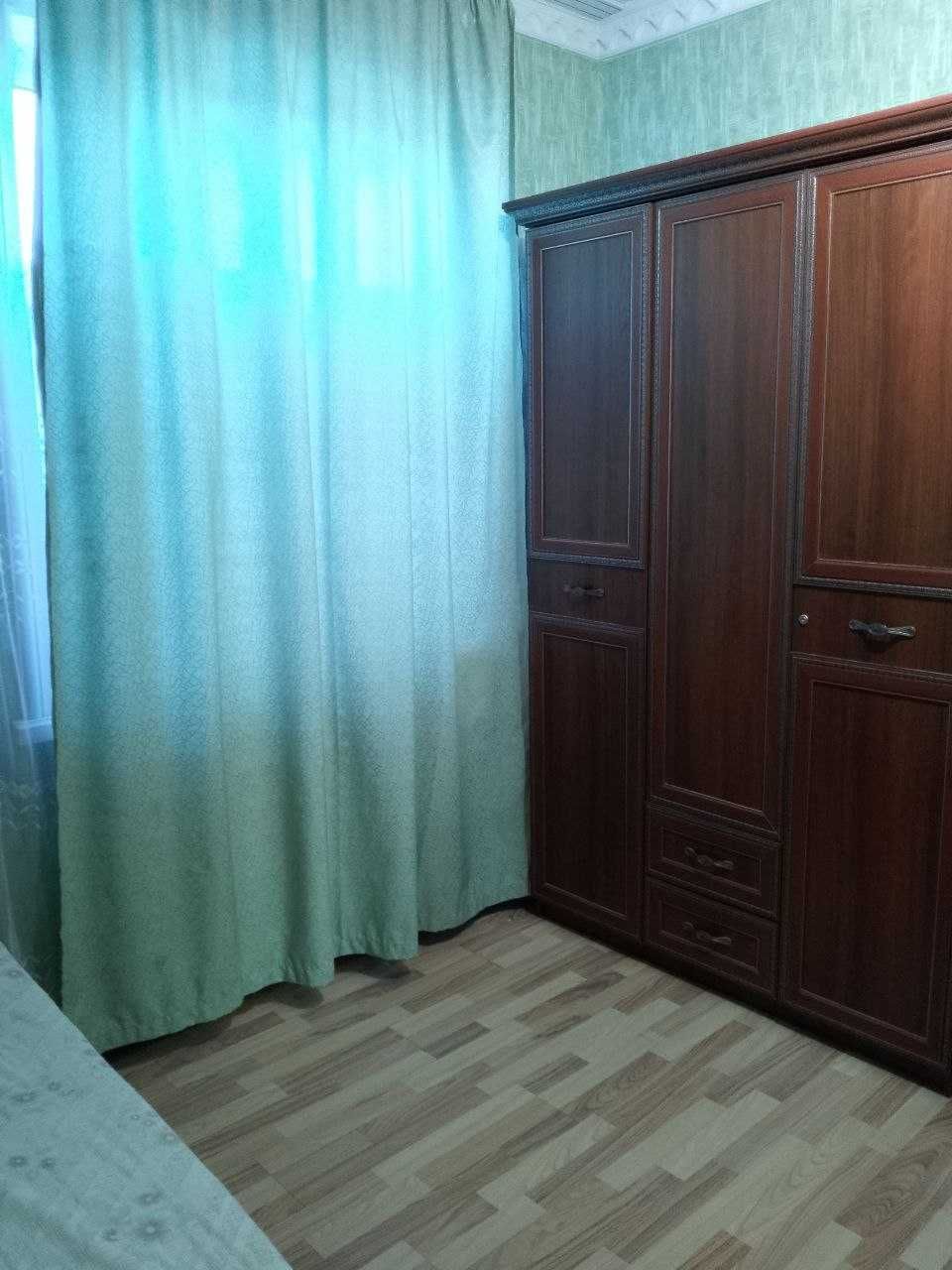 Продается 4 комнатная квартира 108 поворот, 2 этаж, 5 этаж. дом 96кв.м
