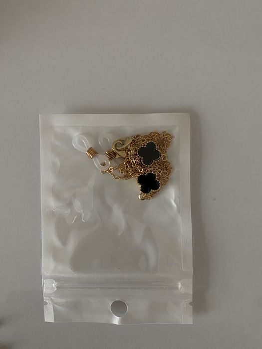 Продаются аксессуары бижутерии