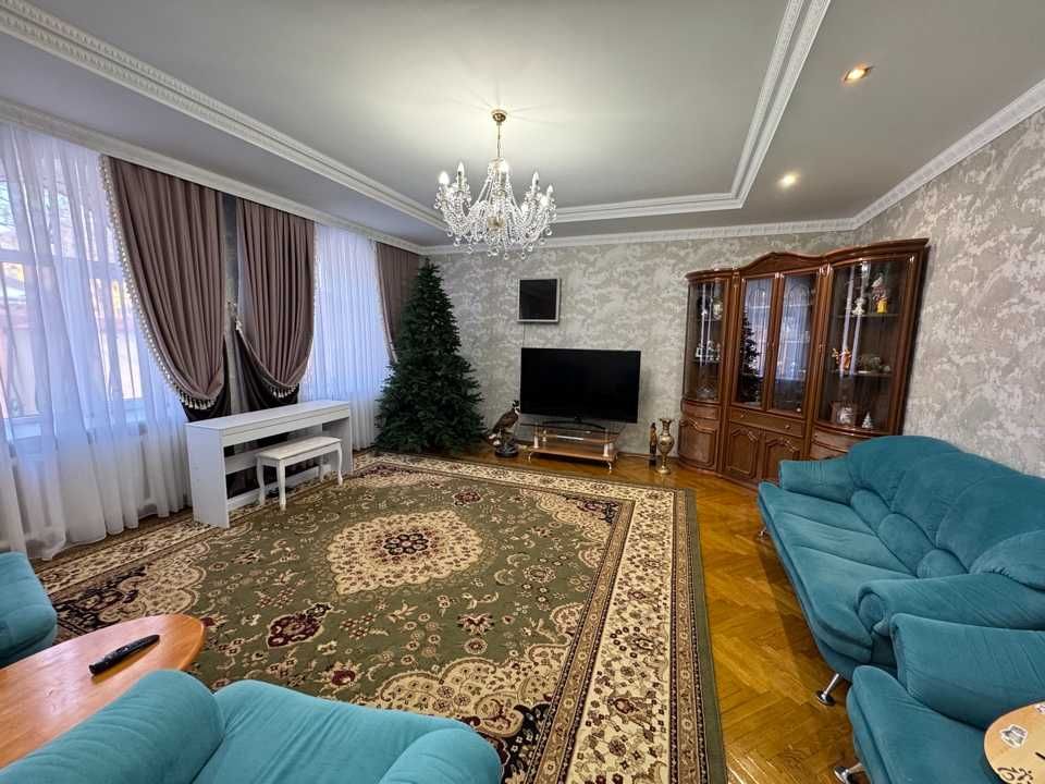 Продам коттедж в центре города в р Сазда ул Г Жубановый