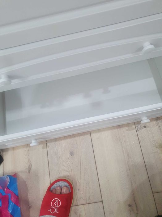 Пеленальный столик