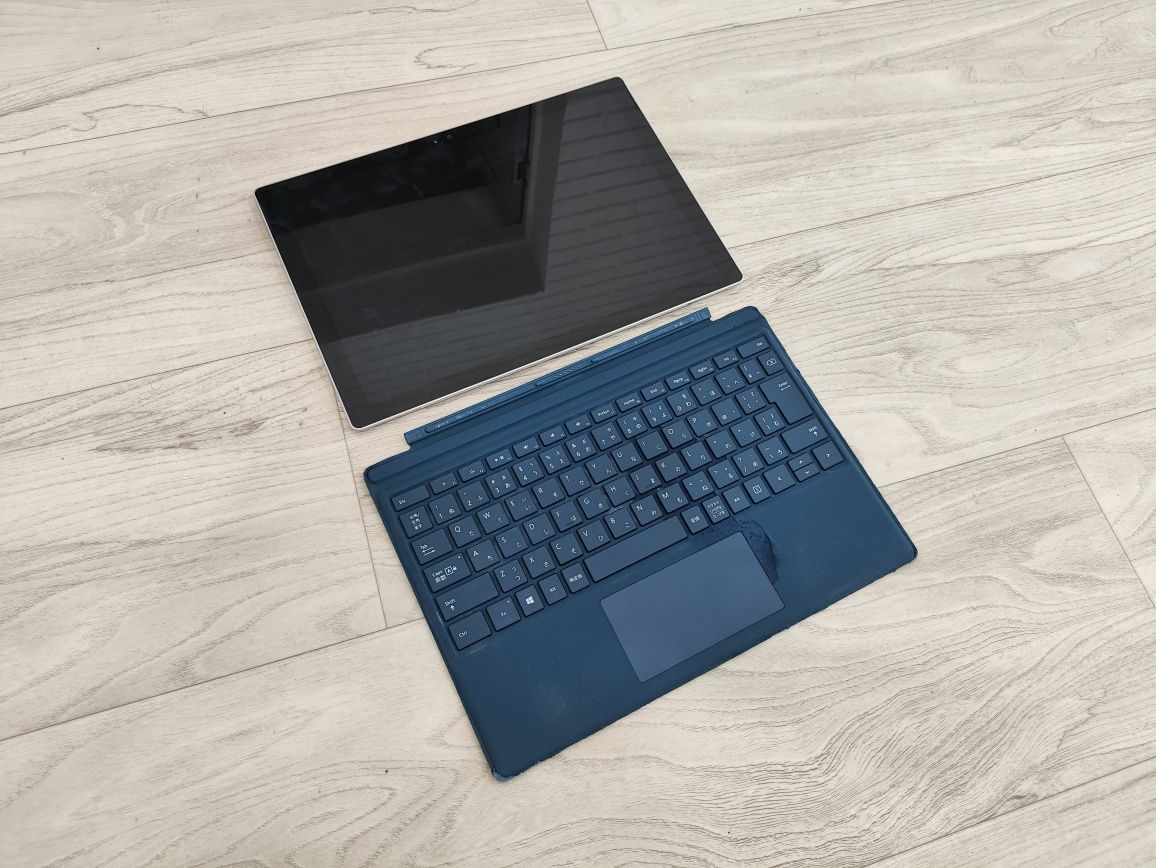 Microsoft Surface Pro 4